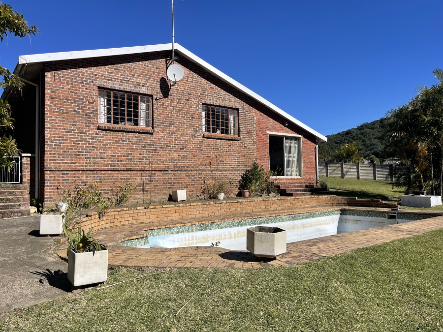 4 Bedroom Property for Sale in Dorchester Heights Eastern Cape